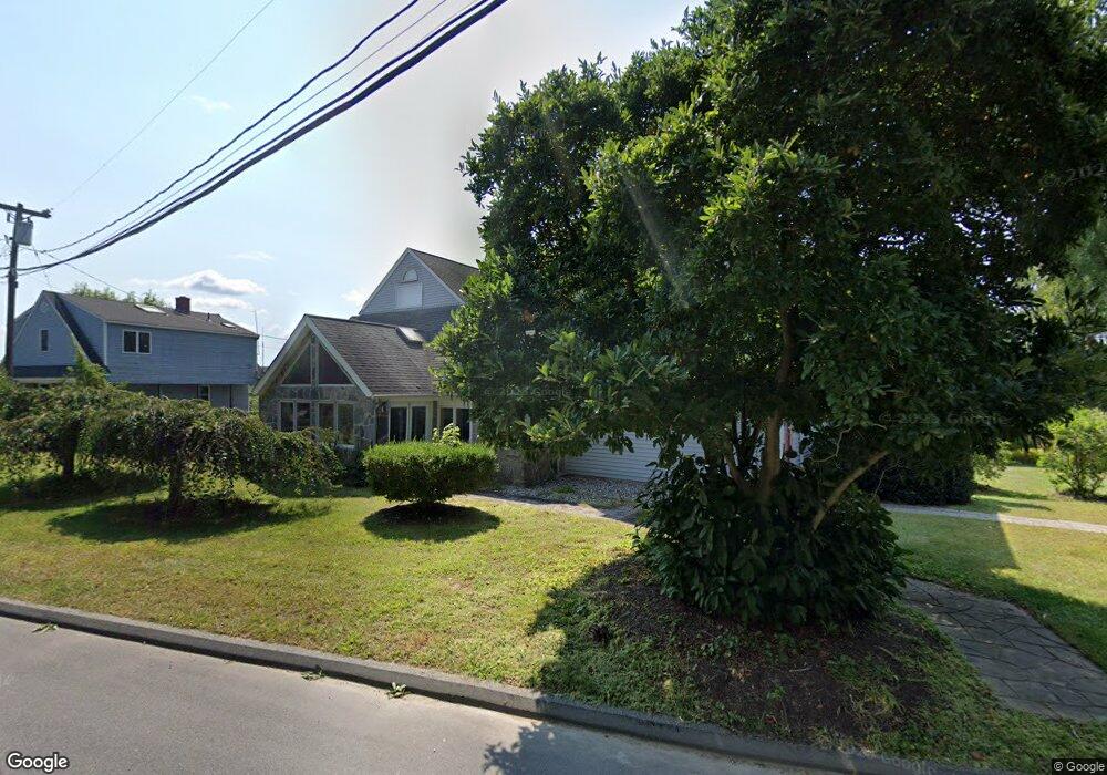 10 Dock Rd, Chester, CT 06412 - photo 1