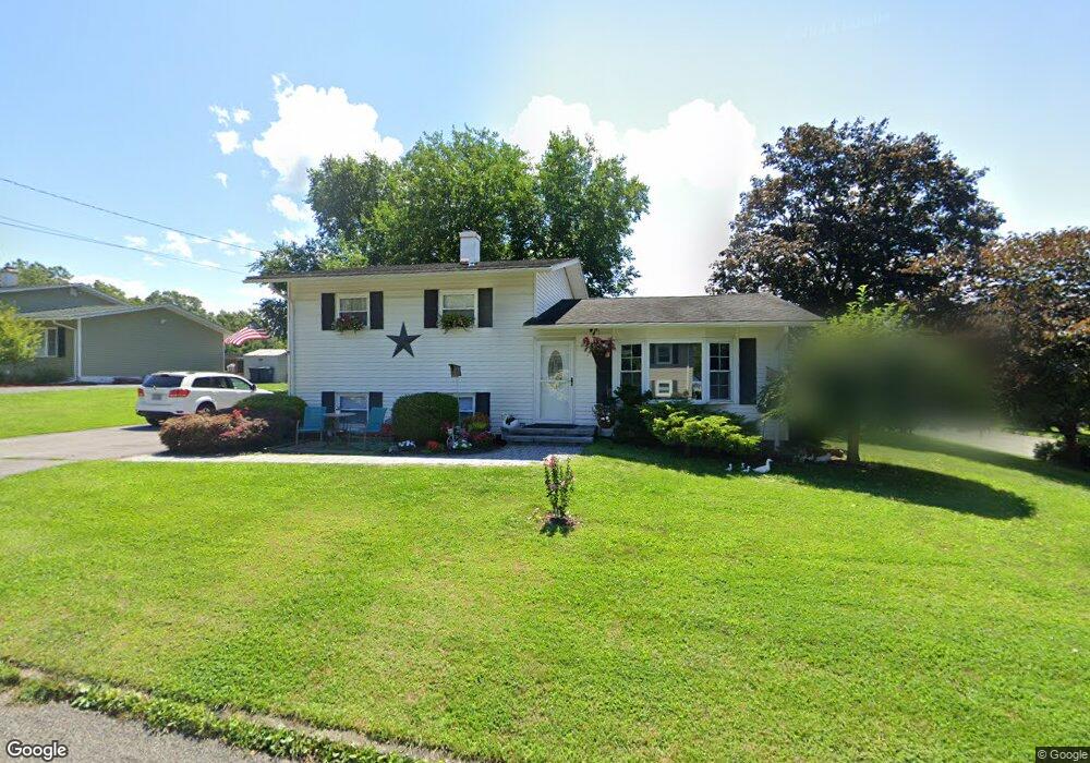 1 Crestwood Ct, Newburgh, NY 12550 - photo 1