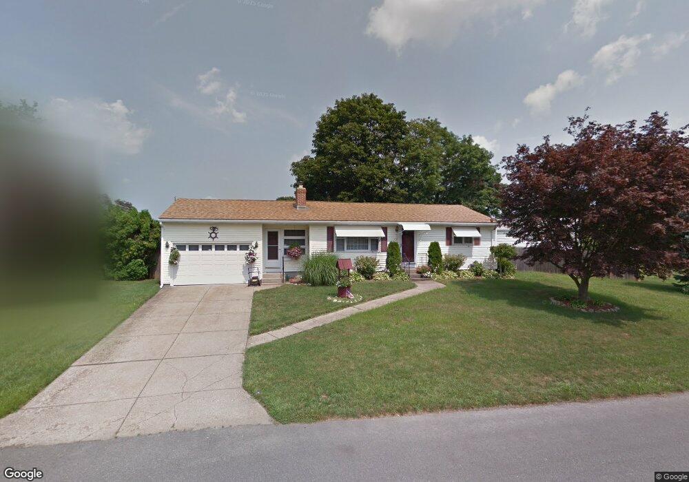 66 Montcalm Rd, Warwick, RI 02889 - photo 1