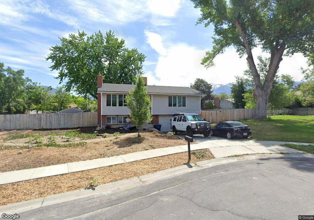 8269 Fallbrook Cir, Sandy, UT 84094 - photo 1