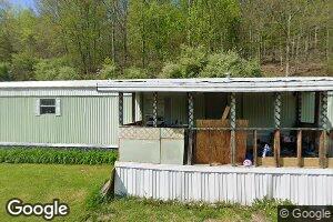 1000 Maple Hills Park Unit 214, Cross Lanes, WV 25313