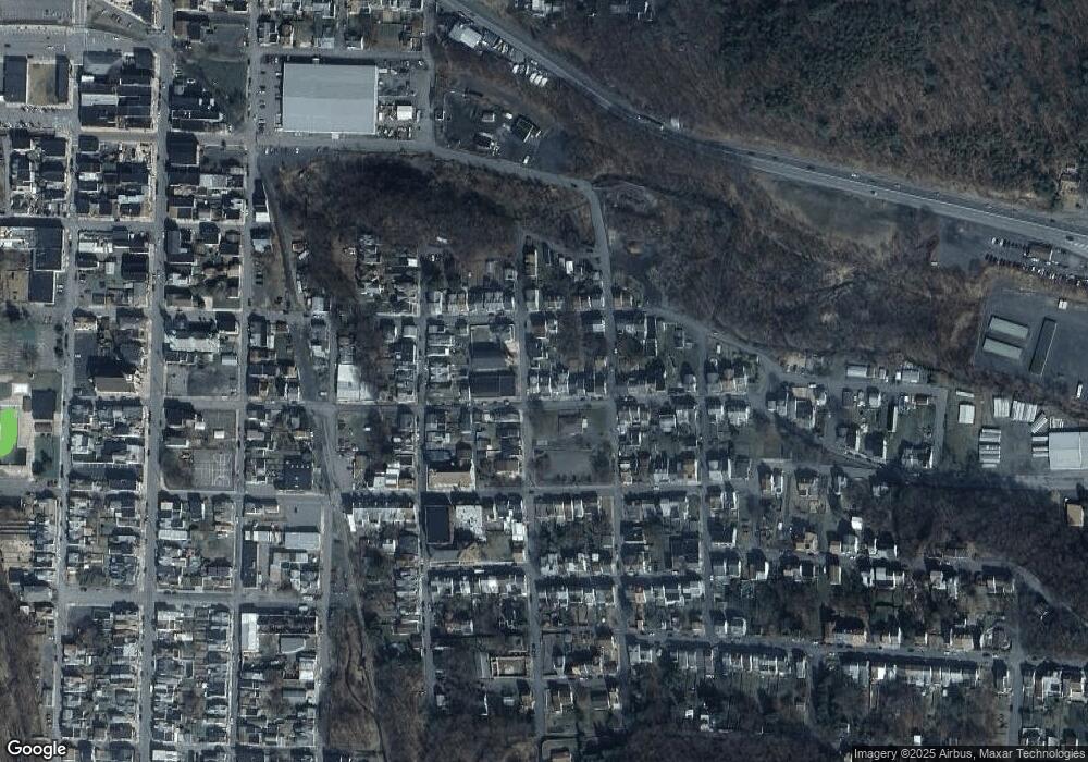 905 E Webster St, Shamokin, PA 17872 - photo 1