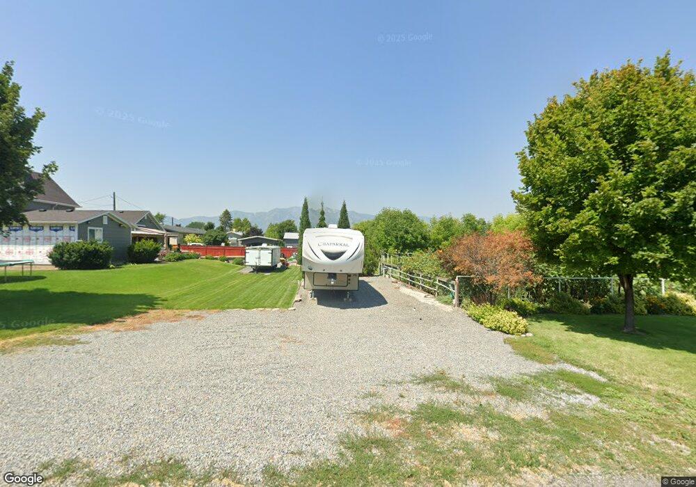 125 N 200 E unit 2, Hyrum, UT 84319 - photo 1