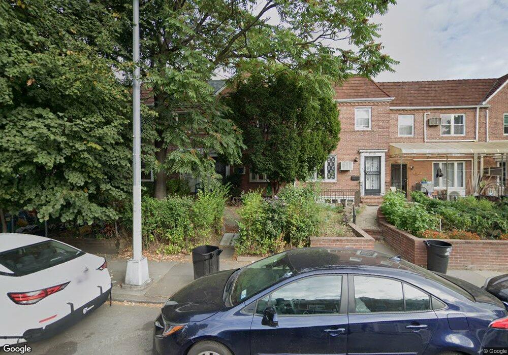 14421 75th Ave, Flushing, NY 11367 - photo 1