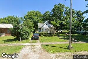 706 W Main St, Dahlgren, IL 62828