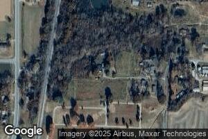 6458 Private Rd, Tamaroa, IL 62888