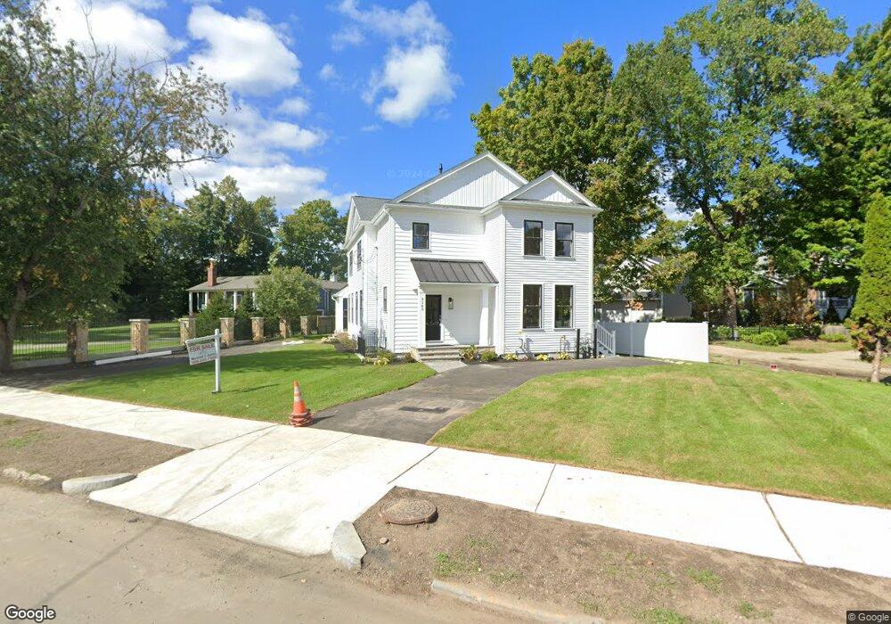 2163 Commonwealth Ave unit 3, Auburndale, MA 02466 - photo 1