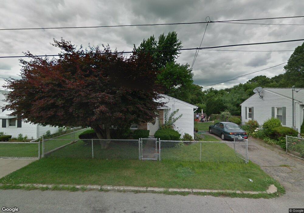 49 Prentice Ave, Pawtucket, RI 02860 - photo 1