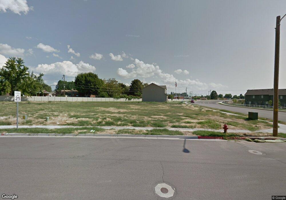 5520 S 2450 W unit 3, Roy, UT 84067 - photo 1