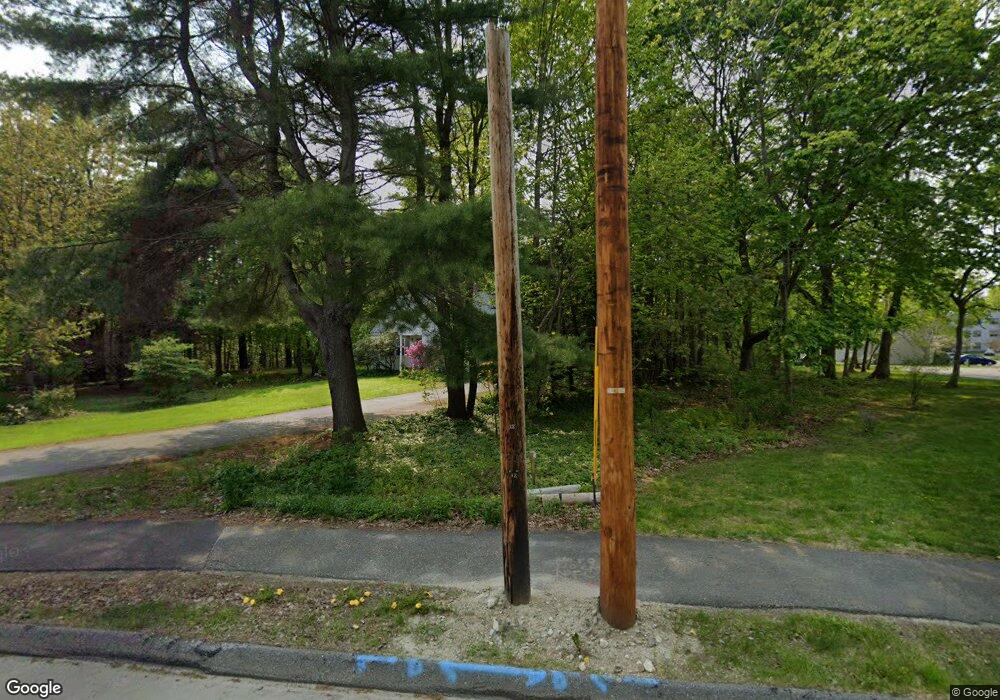 32 South St, Freeport, ME 04032 - photo 1