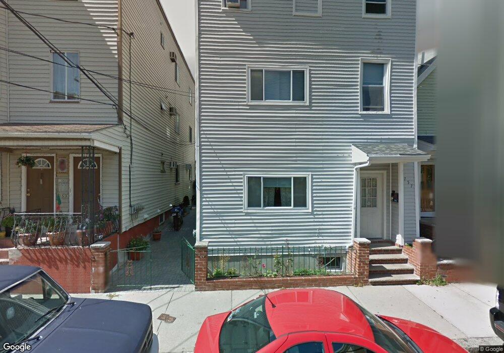 255 Elm St unit 2, Cambridge, MA 02139 - photo 1