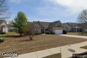 110 Churchill Dr, Lagrange, GA 30241