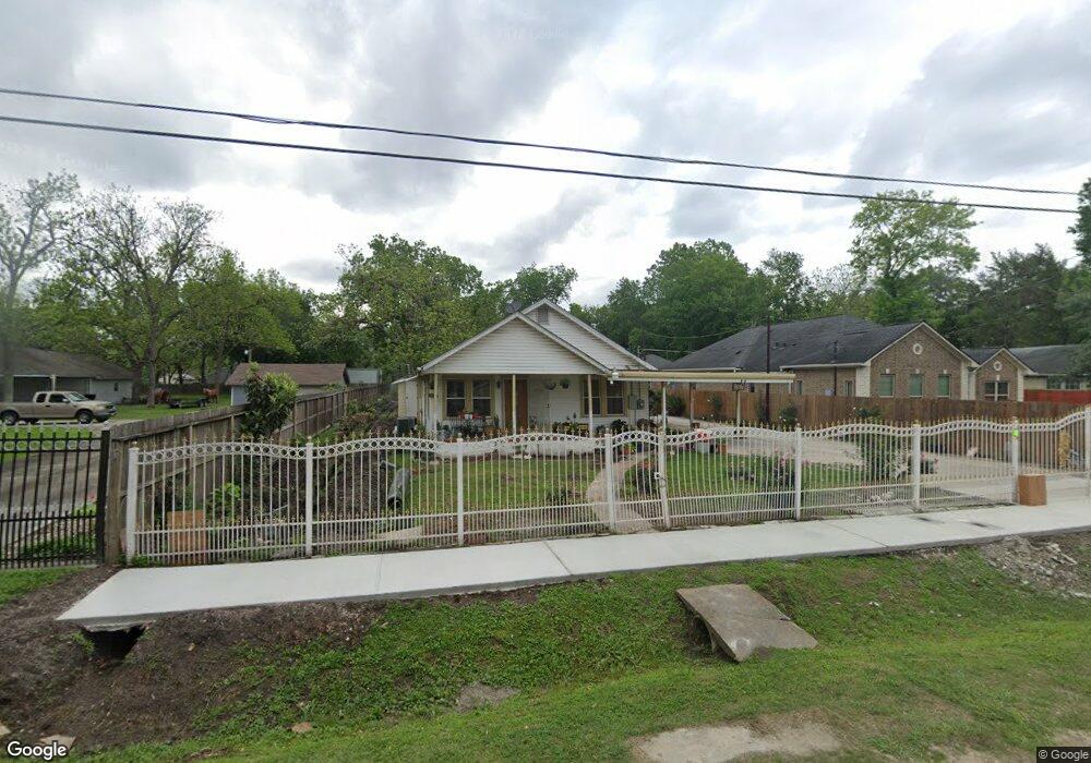 1717 Priest Dr, Houston, TX 77093 - photo 1