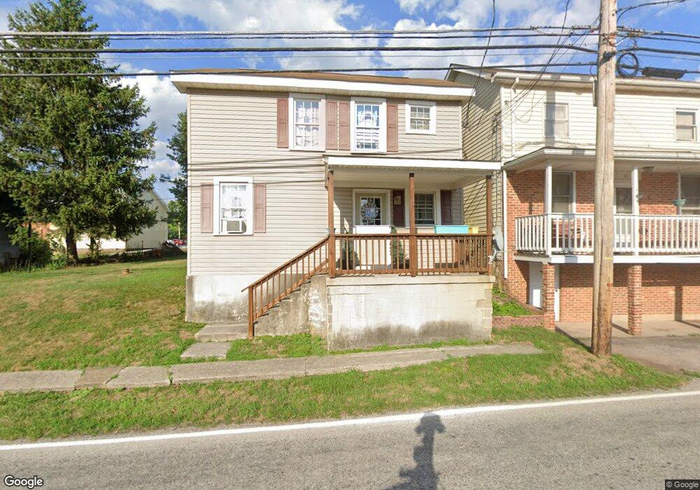 11 Maple St, Gettysburg, PA 17325 - photo 1