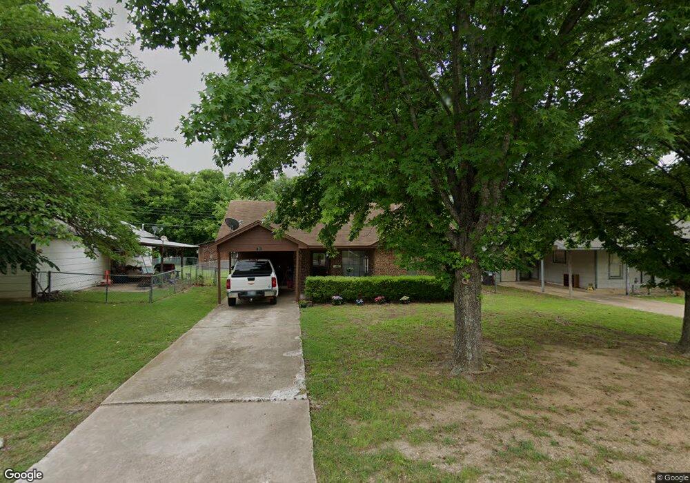 1704 Tower Dr, Ardmore, OK 73401 - photo 1