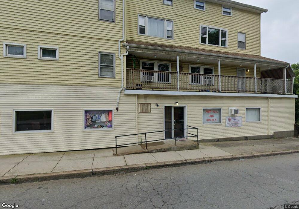 575 Globe St unit 575, Fall River, MA 02724 - photo 1