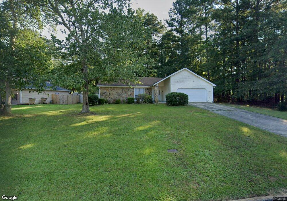 8978 Habersham Dr, Jonesboro, GA 30238 - photo 1
