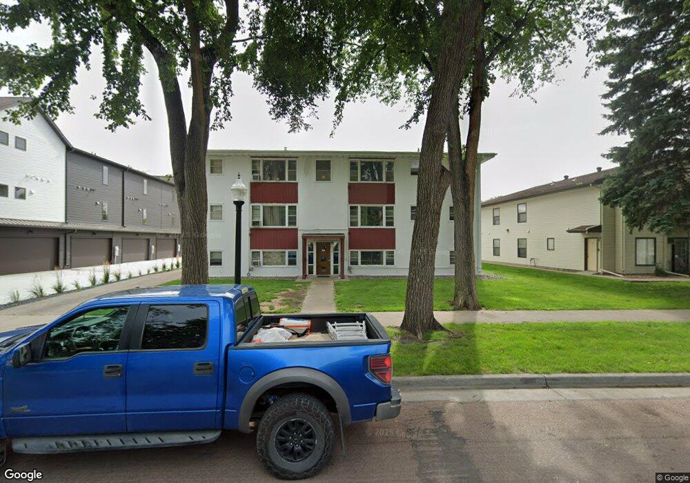 510 8th St S, Fargo, ND 58103 - photo 1