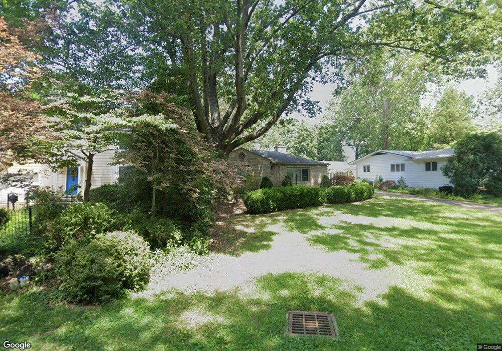 218 Amazon Place, Columbus, OH 43214 - photo 1