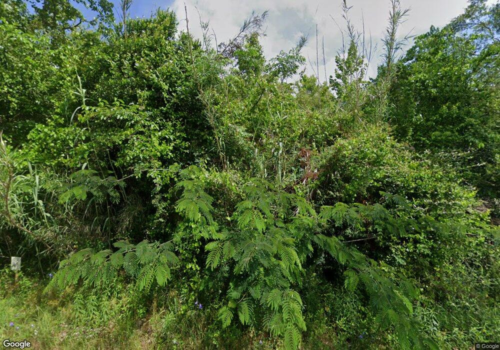 610 E Ohoopee St, Fitzgerald, GA 31750 - photo 1