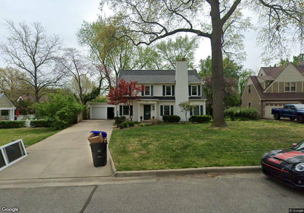 3521 SW York Way, Topeka, KS 66604 - photo 1