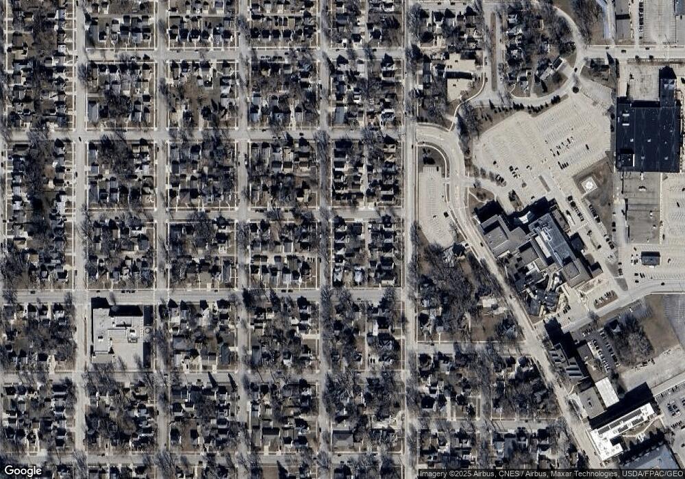 908 5th St NW, Austin, MN 55912 - photo 1