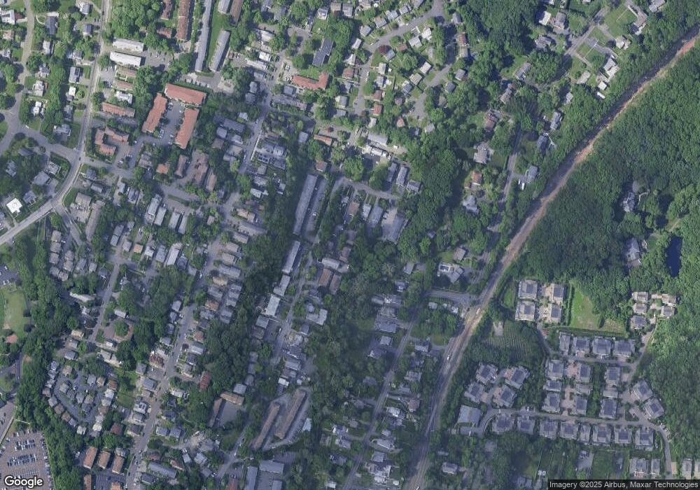 105 Columbus Place unit 1, Stamford, CT 06907 - photo 1