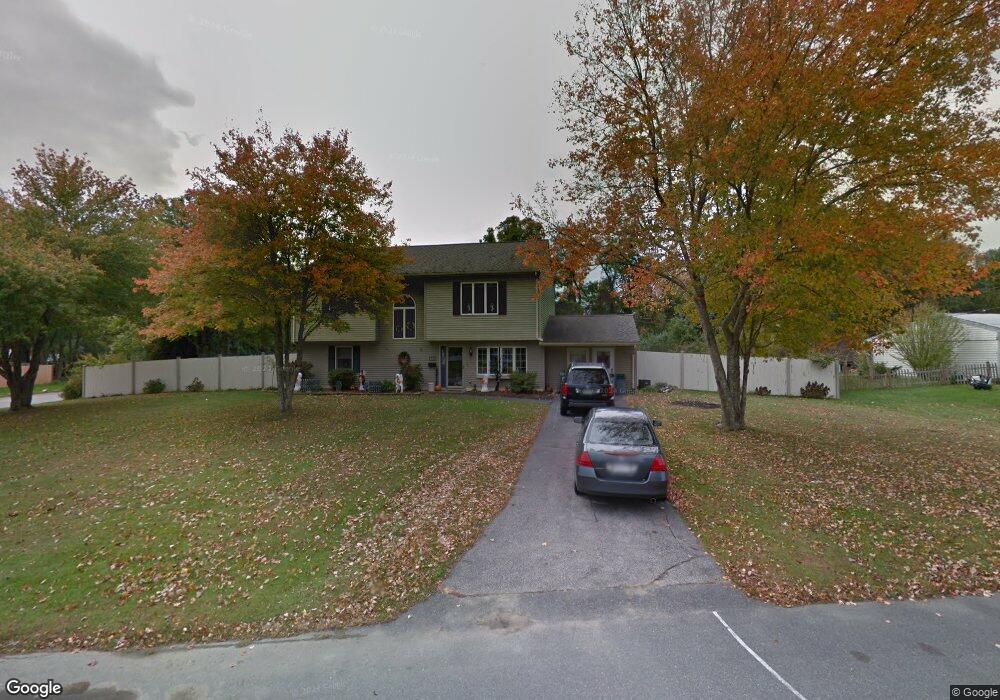 204 Burnside Dr, Swansea, MA 02777 - photo 1