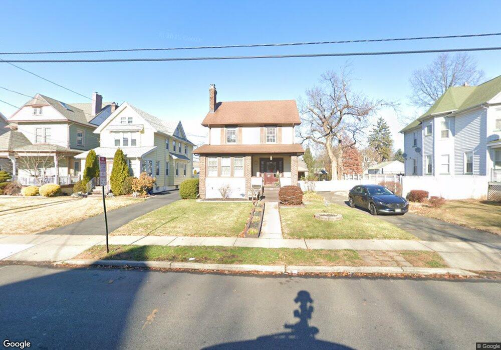 425 W Milton Ave, Rahway, NJ 07065 - photo 1