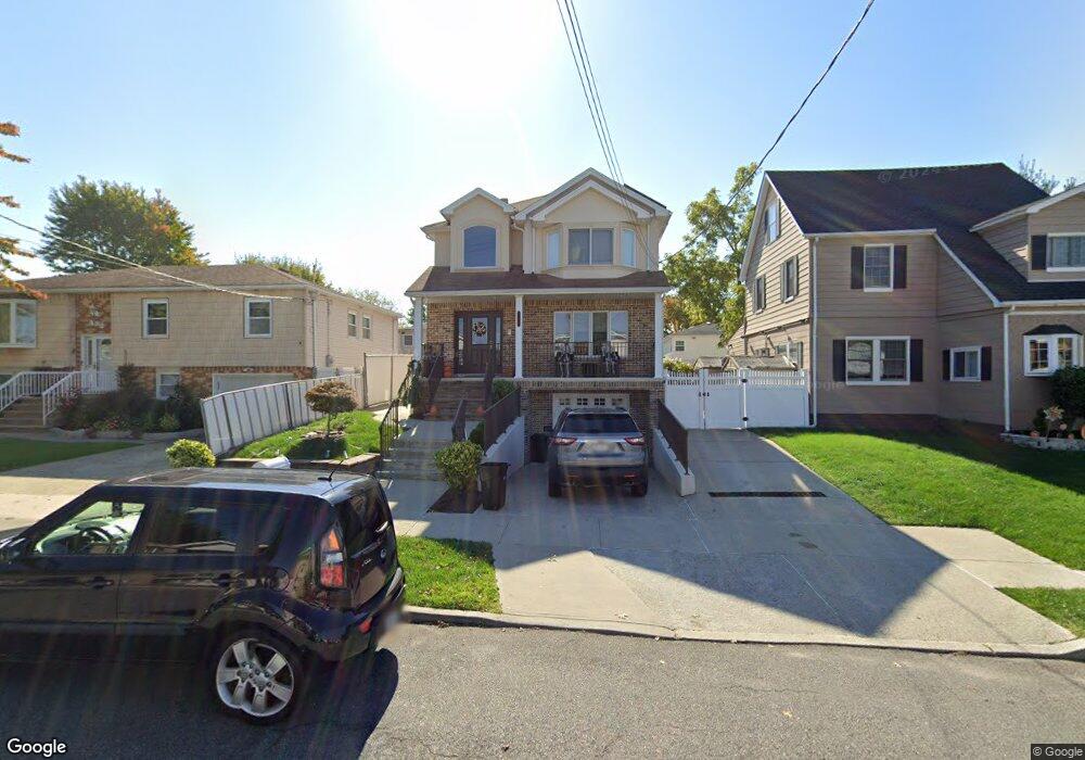 496 Rathbun Ave, Staten Island, NY 10312 - photo 1