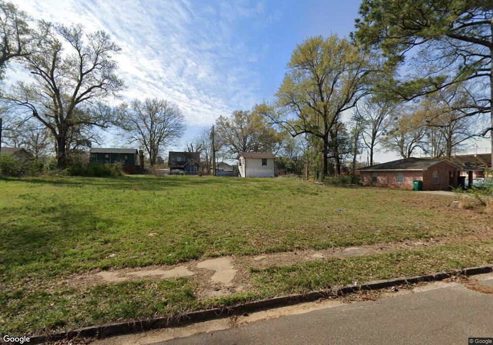 1610 W 11th St, Texarkana, TX 75501 - photo 1