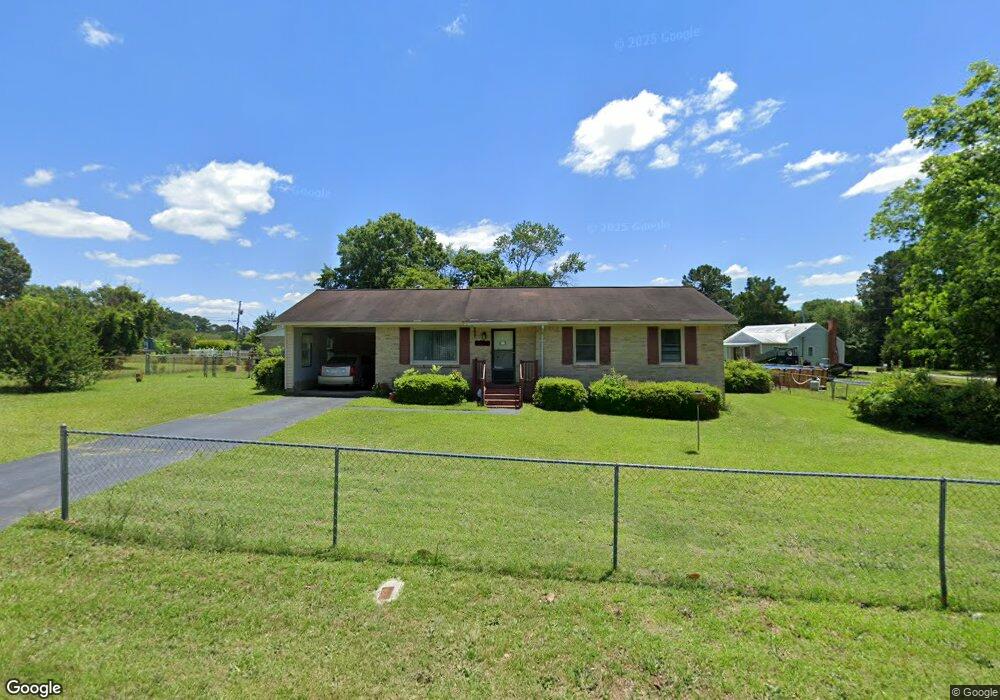 1702 E Lee St, Camden, SC 29020 - photo 1