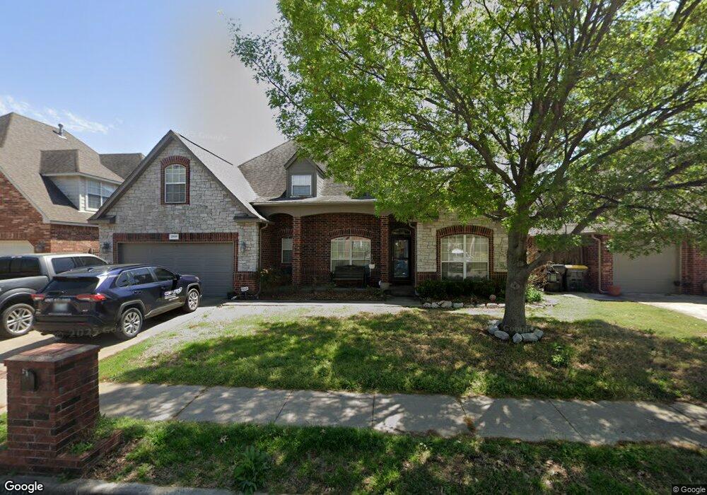 2920 W H St, Jenks, OK 74037 - photo 1