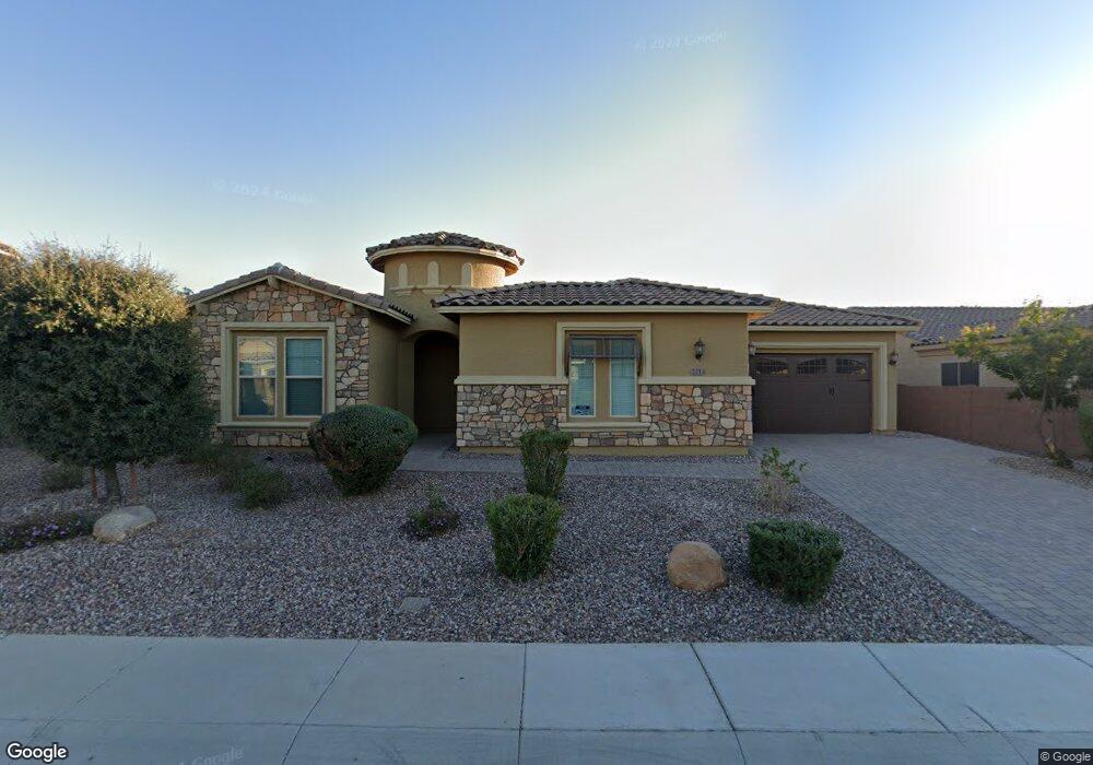 2213 E Tomahawk Dr, Gilbert, AZ 85298 - photo 1