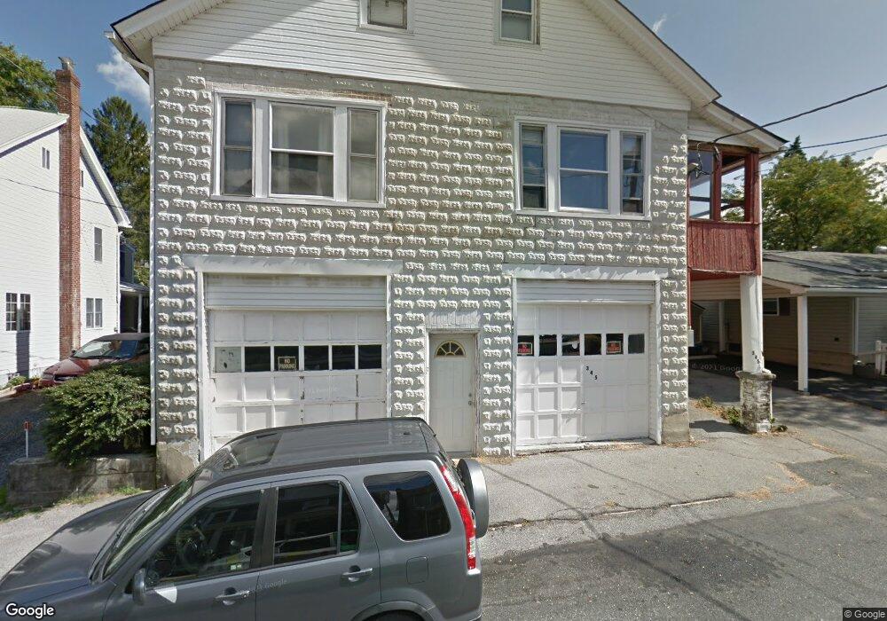 345 1st St, Slatington, PA 18080 - photo 1