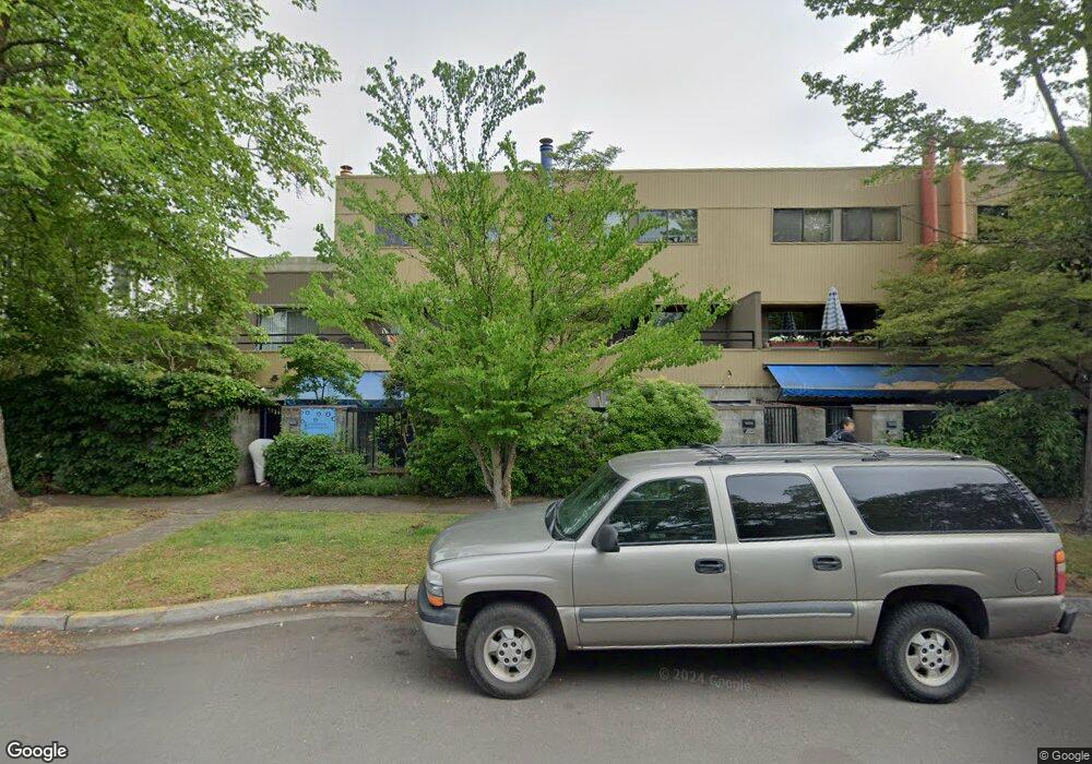 982 Lincoln St unit 12, Eugene, OR 97401 - photo 1