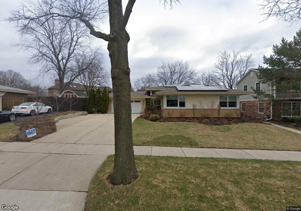635 S Cedar Ave, Elmhurst, IL 60126 - photo 1