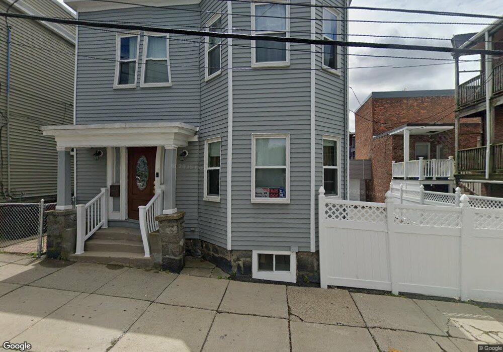 7 Cottage St, Chelsea, MA 02150 - photo 1