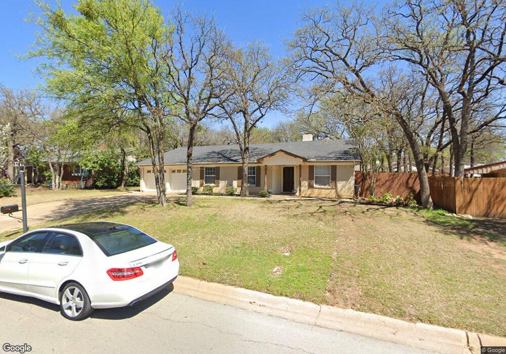504 Arcadia St, Hurst, TX 76053 - photo 1