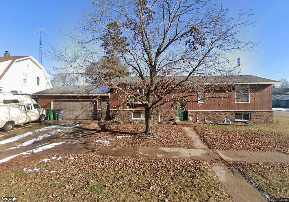 610 12th St N, Wisconsin Rapids, WI 54494 - photo 1