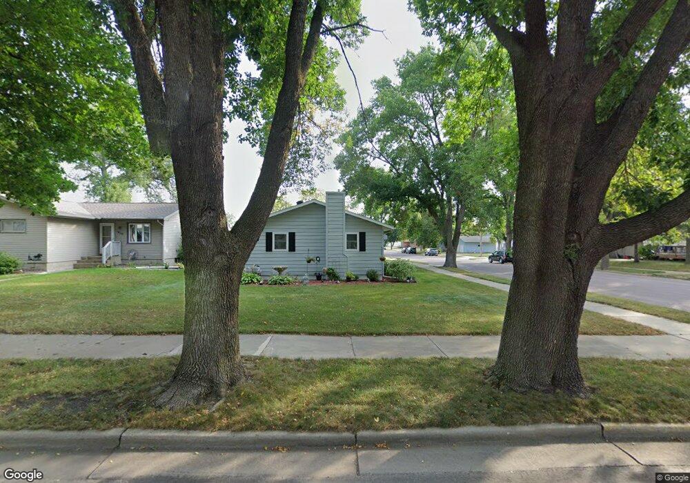 1406 N Payne St, New Ulm, MN 56073 - photo 1