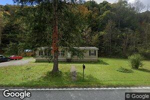 899 Highway 421, Bledsoe, KY 40810