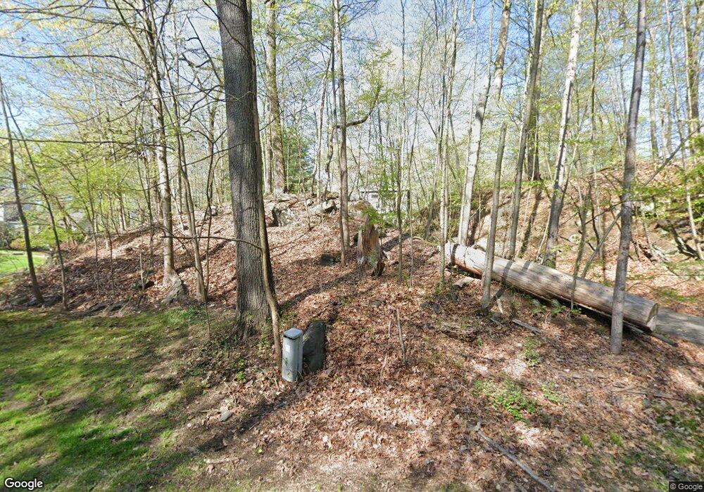 31 Westminster Dr, Croton On Hudson, NY 10520 - photo 1