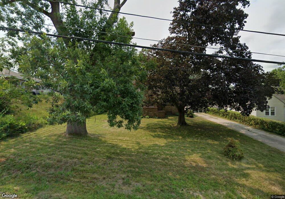 344 Foote St SW, Cedar Rapids, IA 52404 - photo 1