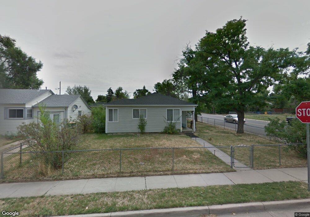 1700 Geneva St, Aurora, CO 80010 - photo 1