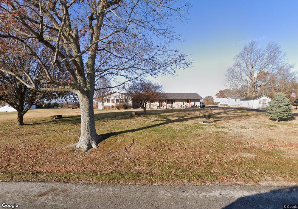 905 Redwood Dr, Harrison, AR 72601 - photo 1