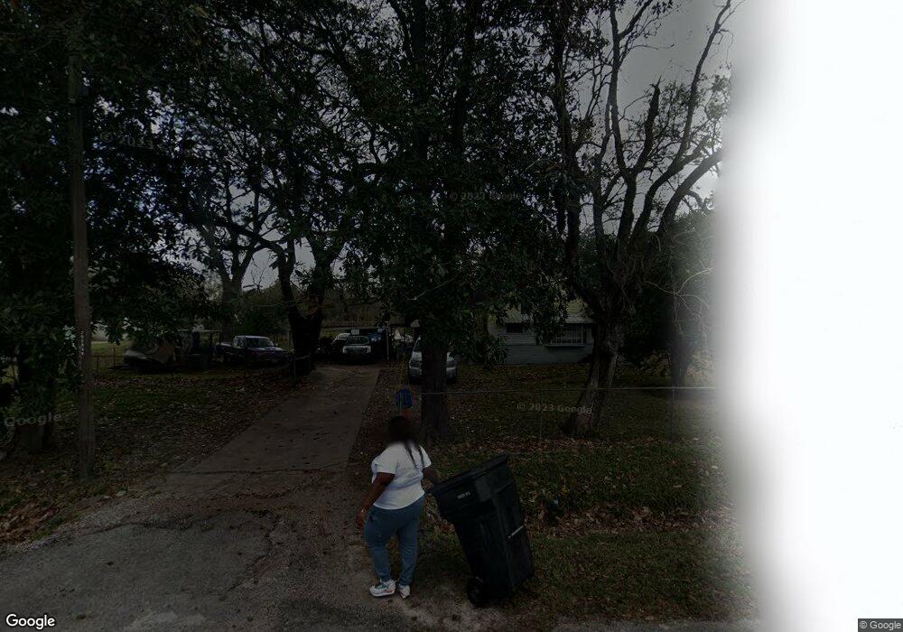 6916 Apache St, Houston, TX 77028 - photo 1