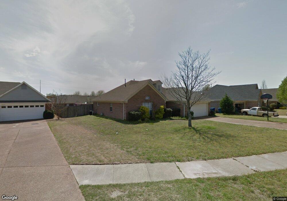 10045 Fox Chase Dr, Olive Branch, MS 38654 - photo 1