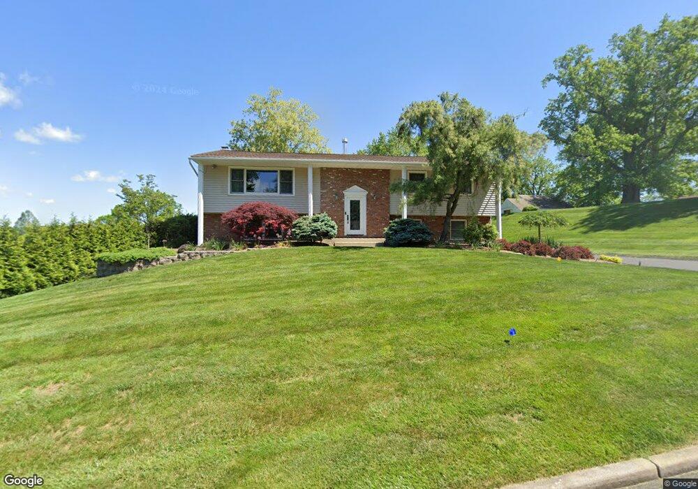 8 Pitkin Ln, Congers, NY 10920 - photo 1