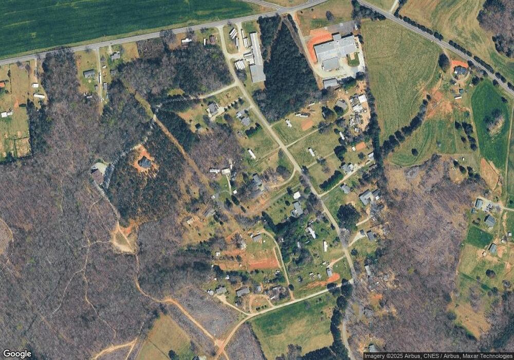 775 Wilmoth Rd, Clover, SC 29710 - photo 1